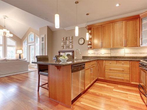 Content image for A Guide to Picking the Perfect Floor Color