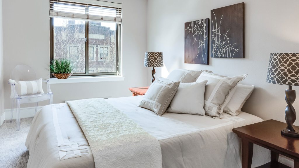 Content image for How to Choose Colors That Make Your Space Feel Larger