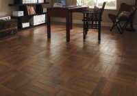 Featured image for A Beginner's Guide to Choosing Luxury Vinyl Plank Floors